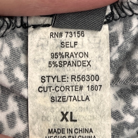 KENNETH COLE REACTION Fun & Flirty Black/White Dress Size XL - Picture 8 of 9